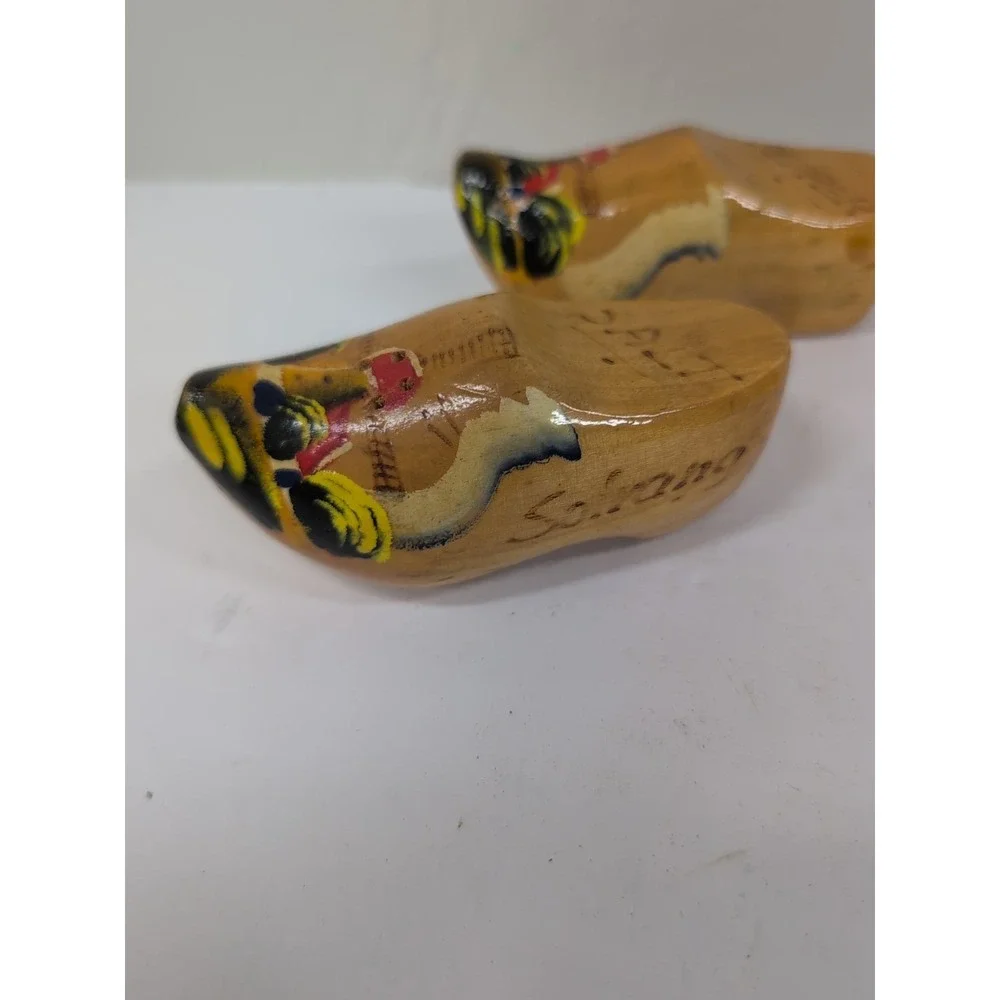 Vintage Holland Dutch Solvang Wooden Shoes Salt and Pepper‎ Shakers